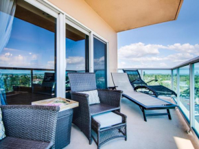 Regatta Beach Club S614